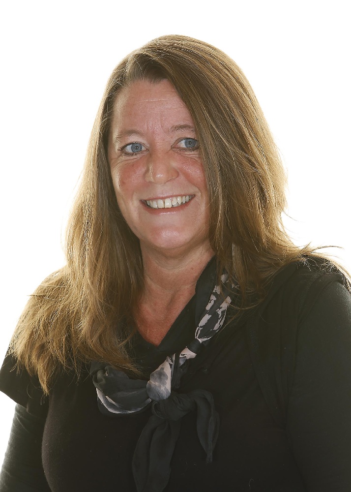 Miss Vicki Calow